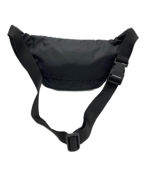GIVENCHY（ジバンシィ）GIVENCHY (ジバンシィ) ナイロンロゴボディバッグ ブラックの古着・服飾アイテム