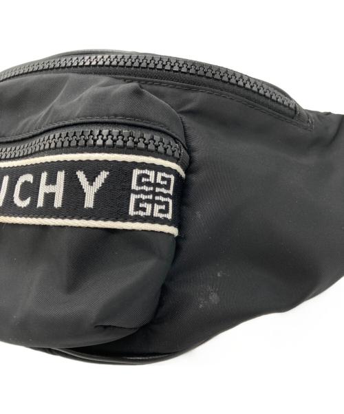 GIVENCHY（ジバンシィ）GIVENCHY (ジバンシィ) ナイロンロゴボディバッグ ブラックの古着・服飾アイテム