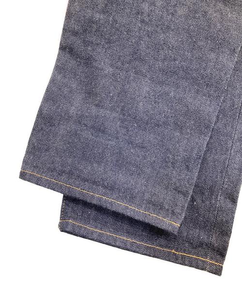LEVI'S VINTAGE CLOTHING（リーバイス ビンテージ クロージング）LEVI'S VINTAGE CLOTHING (リーバイス ビンテージ クロージング) デニムパンツ インディゴ サイズ:３２の古着・服飾アイテム
