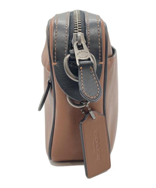 COACH（コーチ）COACH (コーチ) グラハムショルダーバッグ ブラウンの古着・服飾アイテム