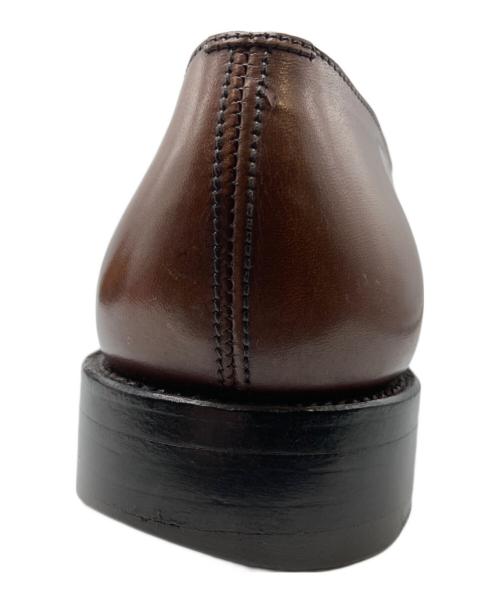 J.M.WESTON（ジェイエムウエストン）J.M.WESTON (ジェイエムウエストン) プレーントゥシューズ ブラウン サイズ:5Eの古着・服飾アイテム