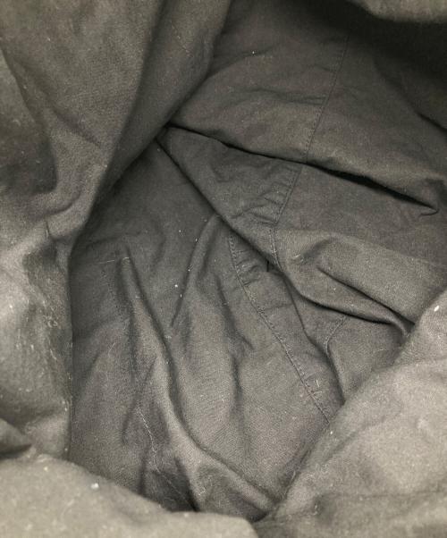 UNDERCOVER（アンダーカバー）UNDERCOVER (アンダーカバー) リバーシブルショルダーバッグ ブラックの古着・服飾アイテム