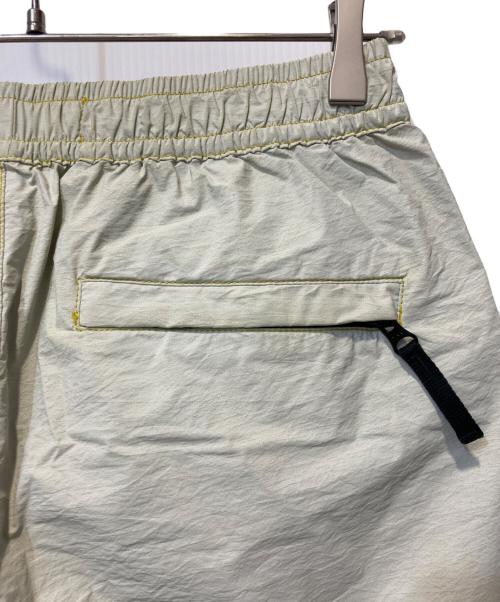 STONE ISLAND（ストーンアイランド）STONE ISLAND (ストーンアイランド) バミューダショーツ ベージュ サイズ:W29の古着・服飾アイテム