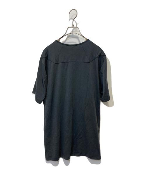 ARC'TERYX VEILANCE（アークテリクスヴェイランス）ARC'TERYX VEILANCE (アークテリクス ヴェイランス) ウールｔシャツ グレー サイズ:Mの古着・服飾アイテム