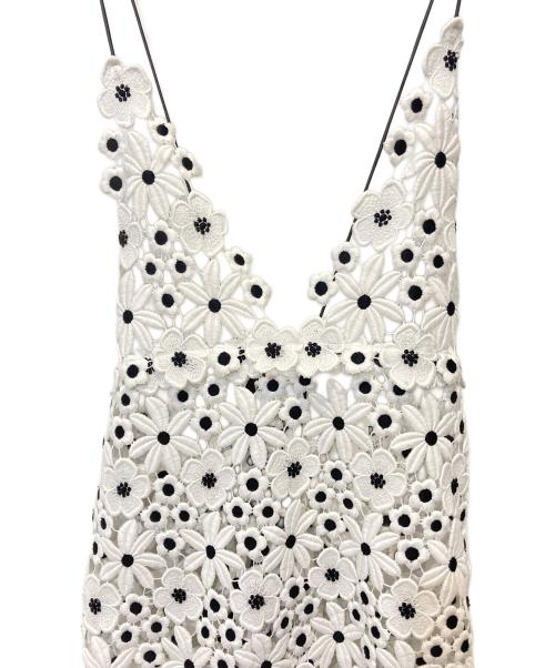 leur logette（ルールロジェット）leur logette (ルールロジェット) クチュールフラワーエンブロイダリーキャミソール ホワイト サイズ:1の古着・服飾アイテム