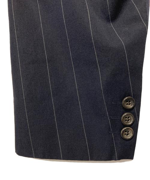 COMME des GARCONS HOMME PLUS（コムデギャルソンオムプリュス）COMME des GARCONS HOMME PLUS (コムデギャルソンオムプリュス) ストライプダブルブレストジャケット ネイビー サイズ:Mの古着・服飾アイテム