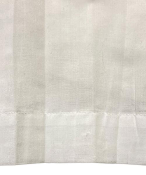 ISSEY MIYAKE MEN（イッセイミヤケメン）ISSEY MIYAKE MEN (イッセイミヤケメン) 加工ボタンシャツ ホワイト サイズ:Ｌの古着・服飾アイテム