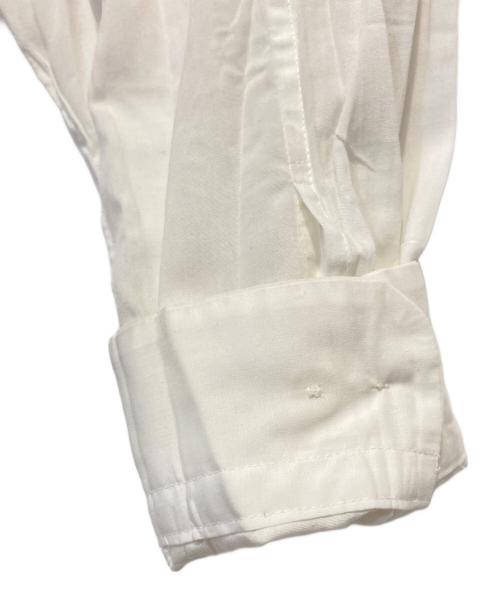 ISSEY MIYAKE MEN（イッセイミヤケメン）ISSEY MIYAKE MEN (イッセイミヤケメン) 加工ボタンシャツ ホワイト サイズ:Ｌの古着・服飾アイテム