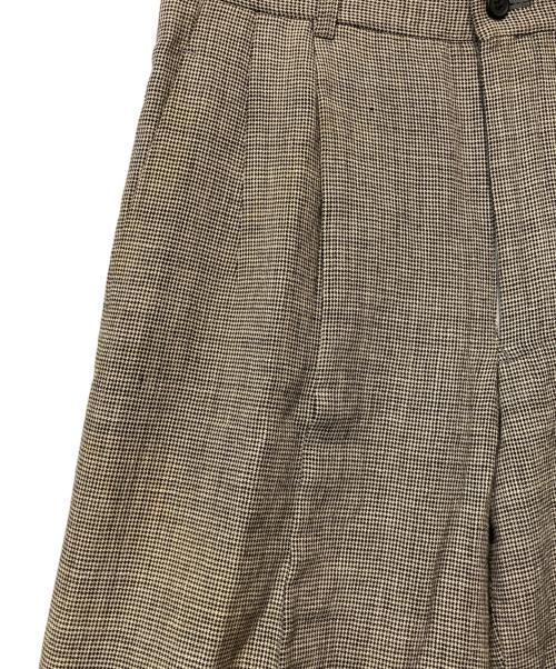 ISSEY MIYAKE MEN（イッセイミヤケメン）ISSEY MIYAKE MEN (イッセイミヤケメン) 2タックスラックス ブラウン サイズ:Mの古着・服飾アイテム