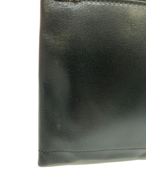 MARNI（マルニ）MARNI (マルニ) クラッチバッグ ブラック×ピンクの古着・服飾アイテム