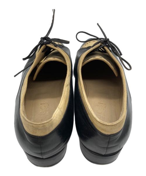 GUCCI（グッチ）GUCCI (グッチ) バイカラーレザーシューズ ブラック×ベージュ サイズ:38の古着・服飾アイテム