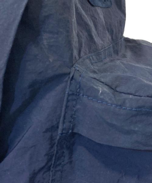 WHITE MOUNTAINEERING（ホワイトマウンテ二アニング）WHITE MOUNTAINEERING (ホワイトマウンテ二アニング) リュック ネイビーの古着・服飾アイテム