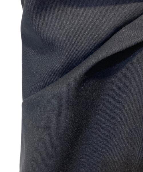 anuans（アニュアンス）anuans (アニュアンス) ツイストギャザーワンピース ネイビー サイズ:S 未使用品の古着・服飾アイテム