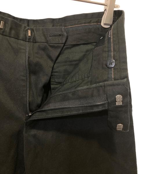 GUCCI（グッチ）GUCCI (グッチ) ストレートパンツ ブラック サイズ:44の古着・服飾アイテム