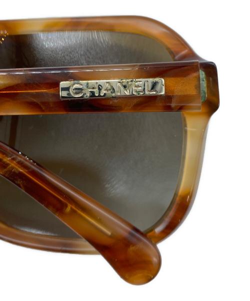 CHANEL（シャネル）CHANEL (シャネル) サングラス ブラウン サイズ:SIZE 2Pの古着・服飾アイテム