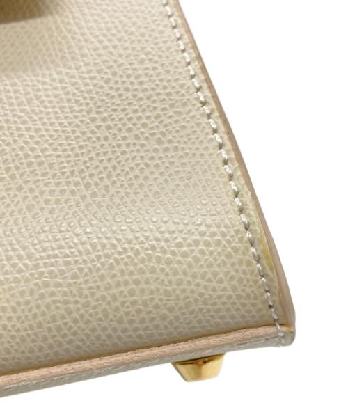 CARBOTTI（カルボッティ）CARBOTTI (カルボッティ) 2WAYハンドバッグ アイボリーの古着・服飾アイテム