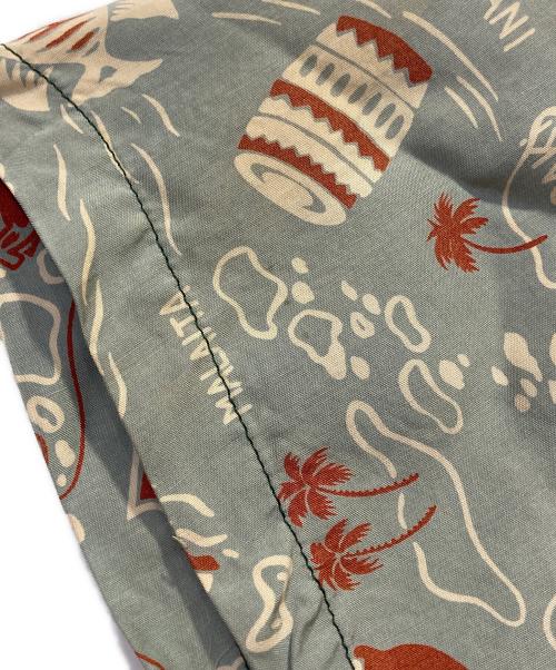 LAND OF ALOHA（ランド オブ アロハ）LAND OF ALOHA (ランド オブ アロハ) 総柄シャツ グレー サイズ:表記不明の古着・服飾アイテム