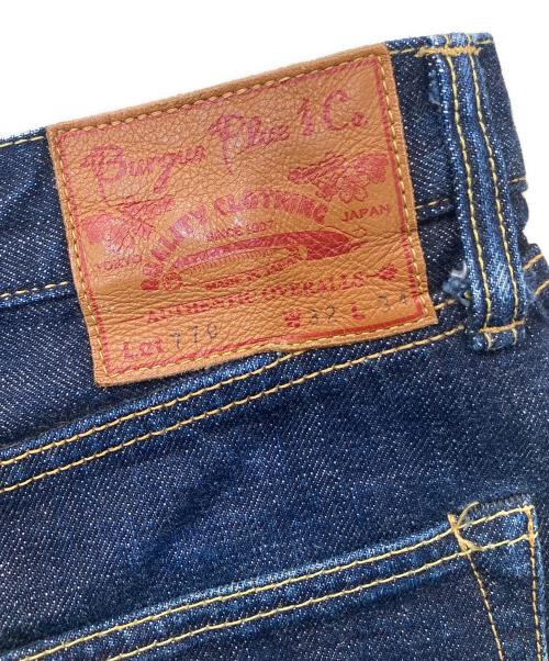 BURGUS PLUS（バーガスプラス）BURGUS PLUS (バーガスプラス) デニムパンツ インディゴ サイズ:W32の古着・服飾アイテム