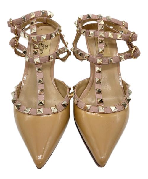 VALENTINO（ヴァレンティノ）VALENTINO (ヴァレンティノ) スタッズパンプス ベージュ サイズ:36の古着・服飾アイテム