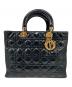 Christian Dior（クリスチャン ディオール）の古着「Lady Dior パテントハンドバッグ」｜ブラック