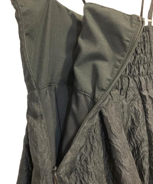 THE PAUSE（ザポーズ）THE PAUSE (ザポーズ) キャミソールワンピース ブラック サイズ:FREEの古着・服飾アイテム