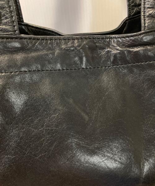 Y's（ワイズ）Y's (ワイズ) カウレザーハンドバッグ ブラックの古着・服飾アイテム