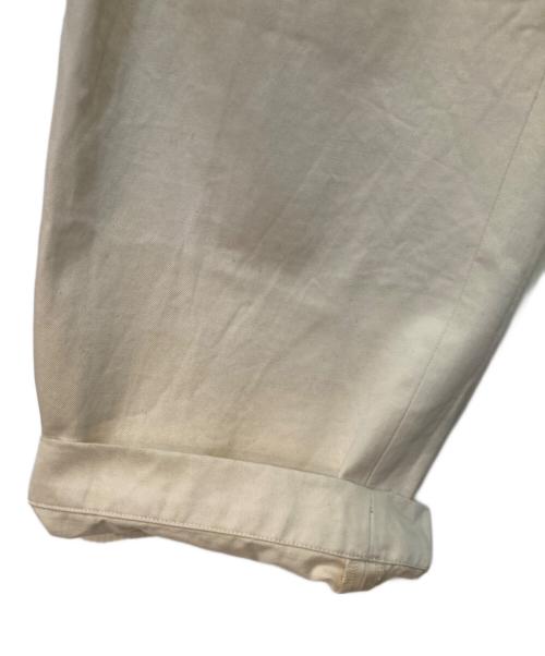 Product Twelve（プロダクトトゥエルブ）Product Twelve (プロダクトトゥエルブ) ベルト付きチノパン アイボリー サイズ:表記無しの古着・服飾アイテム