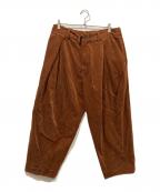 is-nessイズネス）の古着「CORDUROY TUCK TROUSERS」｜ブラウン