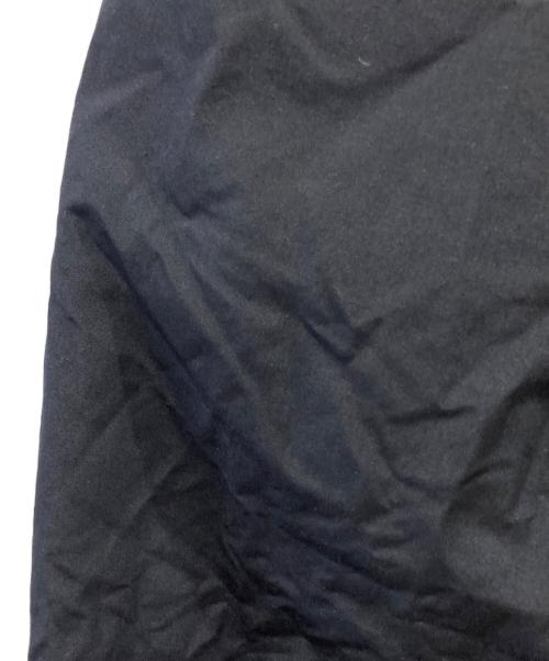 KANDA BIIKI（カンダビイキ）KANDA BIIKI (カンダビイキ) WEATHER CLOTH PLEATED TROUSERS ネイビー サイズ:Ｍの古着・服飾アイテム