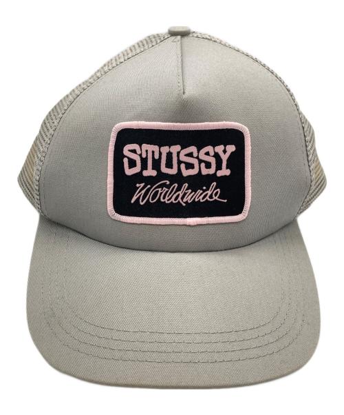 stussy（ステューシー）stussy (ステューシー) 90’s worldwide ワッペンメッシュキャップ グレー×ピンクの古着・服飾アイテム