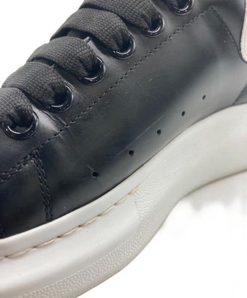 ALEXANDER McQUEEN（アレキサンダーマックイーン）ALEXANDER McQUEEN (アレキサンダーマックイーン) OVERSIZED SNEAKER ブラック サイズ:39の古着・服飾アイテム
