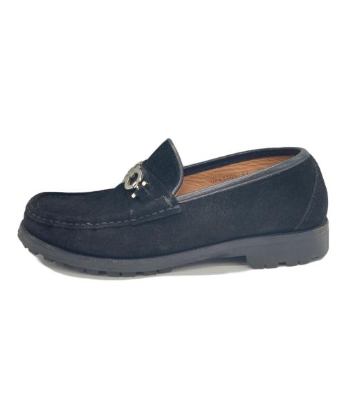 Salvatore Ferragamo（サルヴァトーレ フェラガモ）Salvatore Ferragamo (サルヴァトーレ フェラガモ) スウェードローファー ブラック サイズ:6 1/2の古着・服飾アイテム