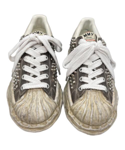 Maison MIHARA YASUHIRO（メゾン ミハラ ヤスヒロ）Maison MIHARA YASUHIRO (メゾン ミハラ ヤスヒロ) BLAKEY STUDDED LOW ローカットスニーカー グレー サイズ:42の古着・服飾アイテム