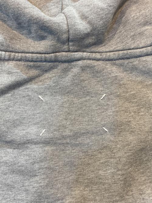 Maison Margiela（メゾンマルジェラ）Maison Margiela (メゾンマルジェラ) ステレオタイプジップパーカー グレー サイズ:50の古着・服飾アイテム