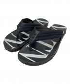 VALENTINOヴァレンティノ）の古着「スタッズビーチサンダル」｜ブラック