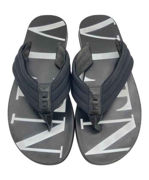 VALENTINO（ヴァレンティノ）VALENTINO (ヴァレンティノ) スタッズビーチサンダル ブラック サイズ:41の古着・服飾アイテム