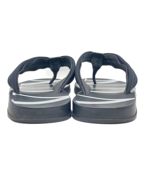 VALENTINO（ヴァレンティノ）VALENTINO (ヴァレンティノ) スタッズビーチサンダル ブラック サイズ:41の古着・服飾アイテム