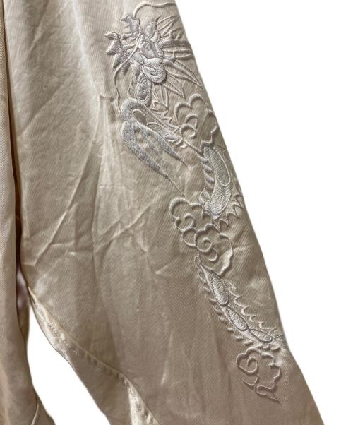 Maison MIHARA YASUHIRO（メゾン ミハラ ヤスヒロ）Maison MIHARA YASUHIRO (メゾン ミハラ ヤスヒロ) COLLARED SOUVENIR JACKET ホワイト サイズ:50の古着・服飾アイテム