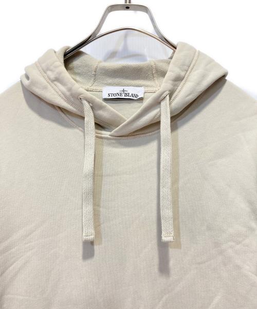 STONE ISLAND（ストーンアイランド）STONE ISLAND (ストーンアイランド) ガーメントダイフーディー ベージュ サイズ:Ｍの古着・服飾アイテム