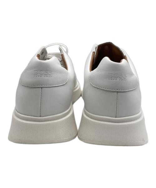 HUGO BOSS（ヒューゴ ボス）HUGO BOSS (ヒューゴ ボス) スニーカー ホワイト サイズ:43の古着・服飾アイテム