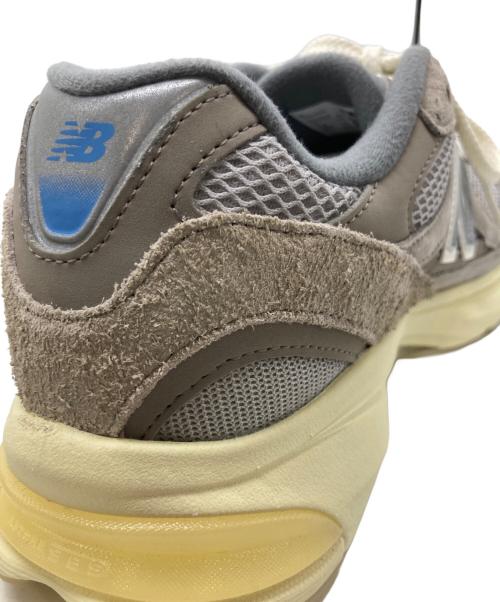 NEW BALANCE（ニューバランス）NEW BALANCE (ニューバランス) ローカットスニーカー グレー×ベージュ サイズ:27の古着・服飾アイテム