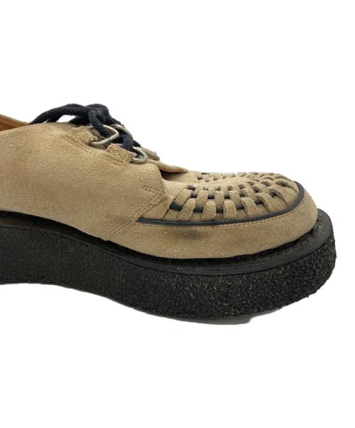 GEORGE COX（ジョージコックス）GEORGE COX (ジョージコックス) SKIPTON ラバーソールレザーシューズ ベージュ サイズ:7の古着・服飾アイテム