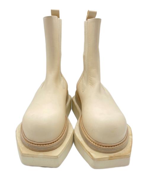 RICK OWENS（リックオウエンス）RICK OWENS (リックオウエンス) beatle turbo cyclops ホワイト サイズ:41の古着・服飾アイテム