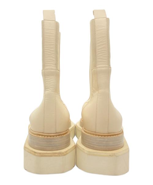 RICK OWENS（リックオウエンス）RICK OWENS (リックオウエンス) beatle turbo cyclops ホワイト サイズ:41の古着・服飾アイテム