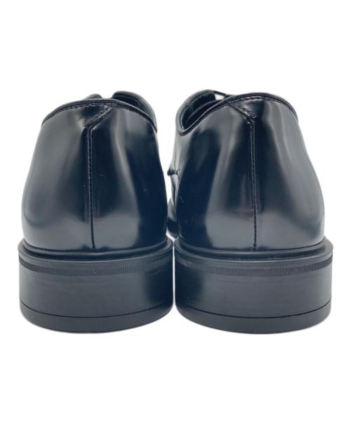 PRADA（プラダ）PRADA (プラダ) ブラッシュドレザー レースアップ シューズ ブラック サイズ:7 1/2の古着・服飾アイテム