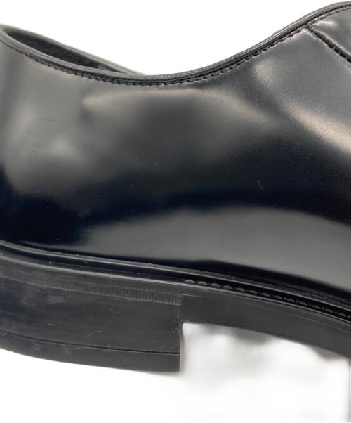 PRADA（プラダ）PRADA (プラダ) ブラッシュドレザー レースアップ シューズ ブラック サイズ:7 1/2の古着・服飾アイテム