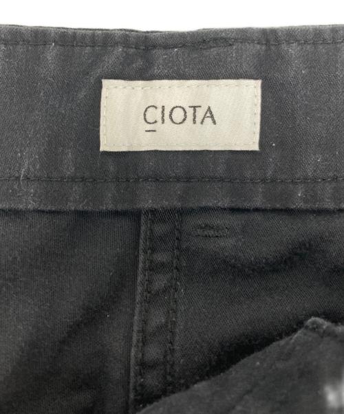 CIOTA（シオタ）CIOTA (シオタ) スビンコットンバックサテンベイカーパンツ ブラック サイズ:表記不明の古着・服飾アイテム