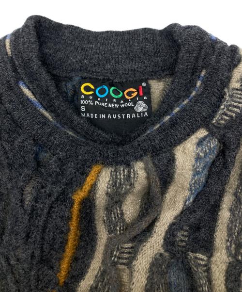 Coogi（クージー）Coogi (クージー) 3dデザインニット グレー サイズ:Sの古着・服飾アイテム
