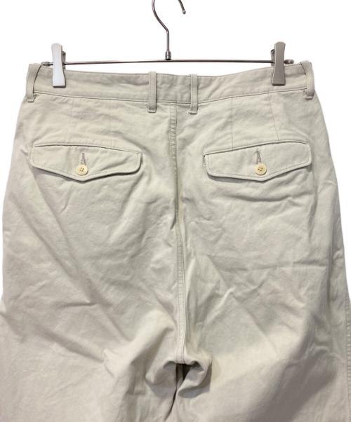 ULTERIOR（アルテリア）ULTERIOR (アルテリア) WASHED BIZEN GABARDINE TUCKED PANTS ベージュ サイズ:4の古着・服飾アイテム