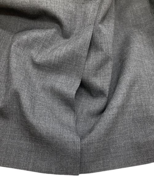 UNIVERSAL PRODUCTS.（ユニバーサルプロダクツ）UNIVERSAL PRODUCTS. (ユニバーサルプロダクツ) WOOL 2B JACKET グレー サイズ:2の古着・服飾アイテム